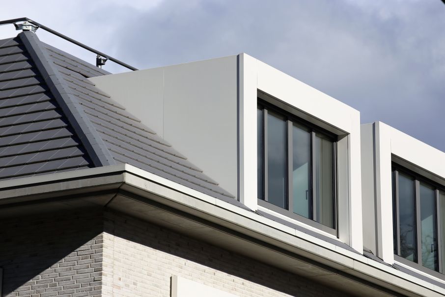 Medium Standing Seam Gray Contemporary Roof A Modern Architectural Statement