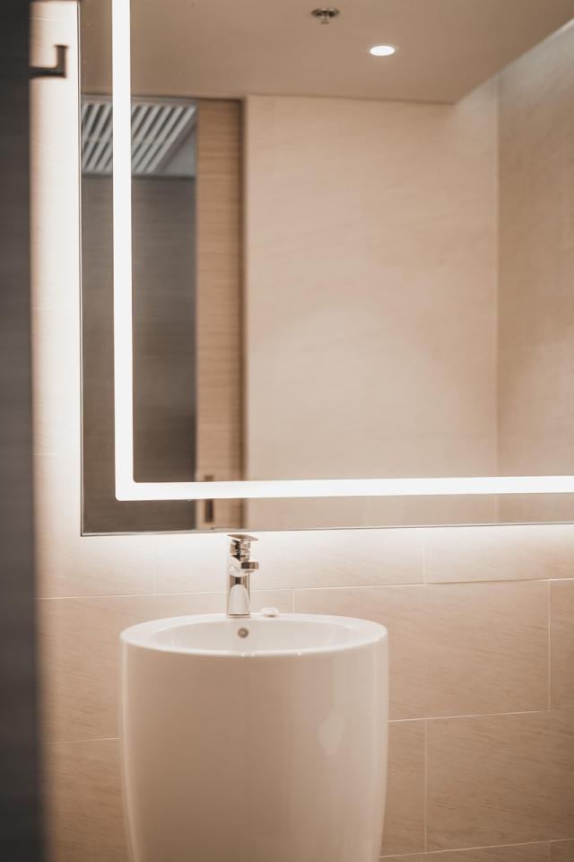 Cheap Bathroom Tiles That Look Luxurious