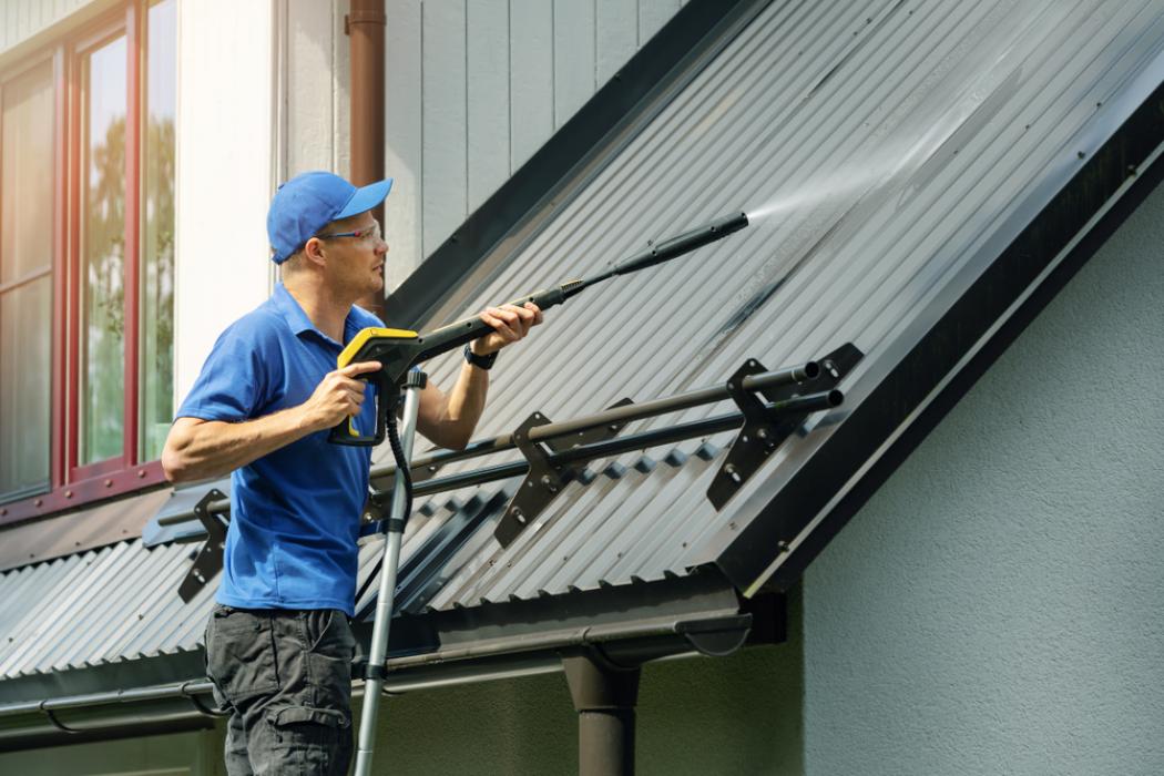 The cost of cleaning metal roofing